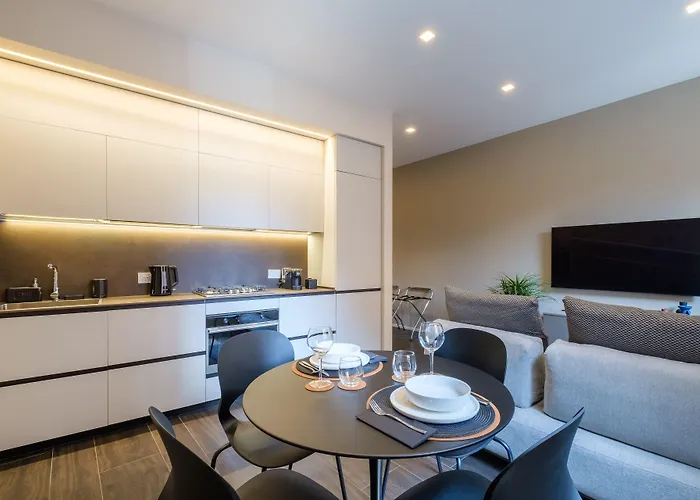 Golden By Apartament *