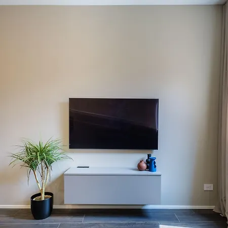 Golden By Апартаменты